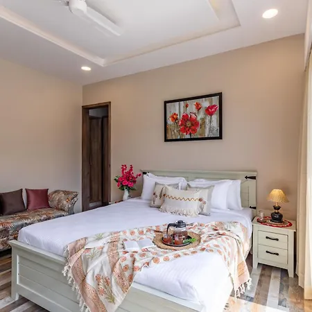 Elivaas 2 Bhk Pet Friendly Villa With Pvt Pool - Heaven In Hill Udaipur Exterior photo