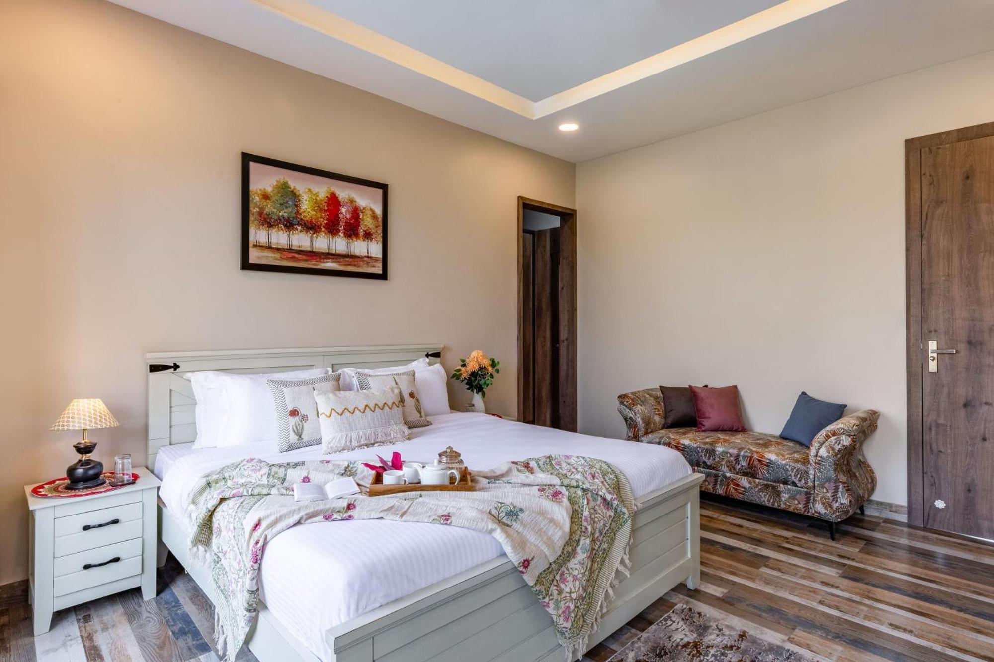 Elivaas 2 Bhk Pet Friendly With Pvt Pool - Heaven In Hill